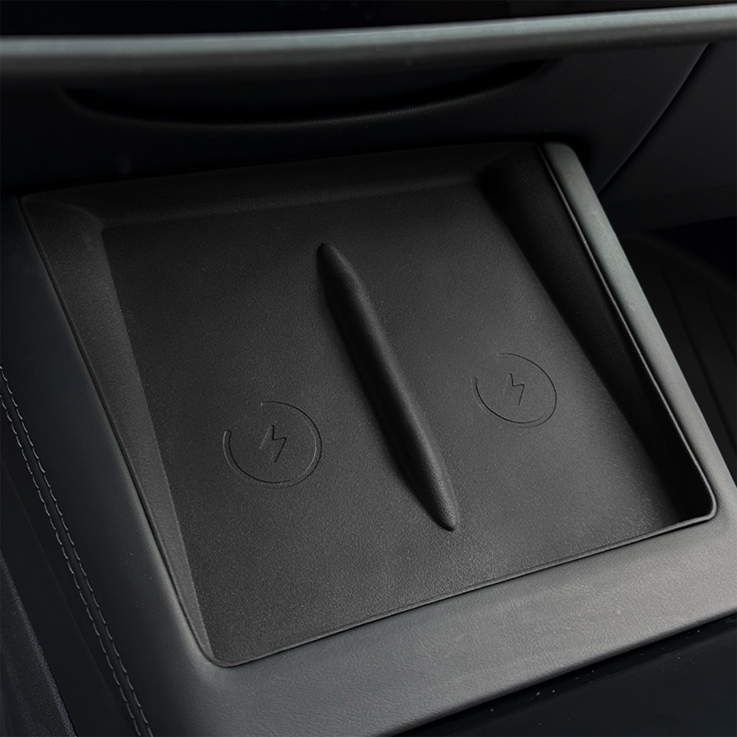 Soft Center Console Wireless Charging Mat for Tesla Model Y Juniper 2025