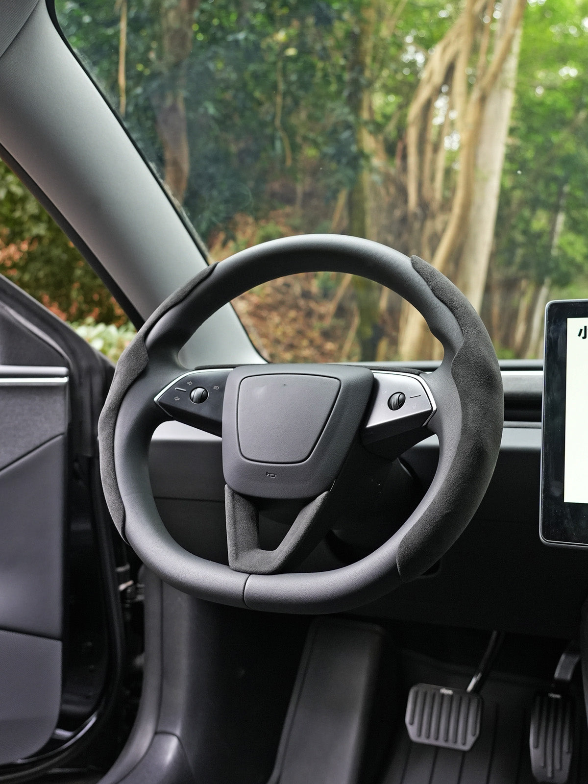 Alcantara Rear Air Outlet Cover Sticker for Tesla Model Y Juniper 2025