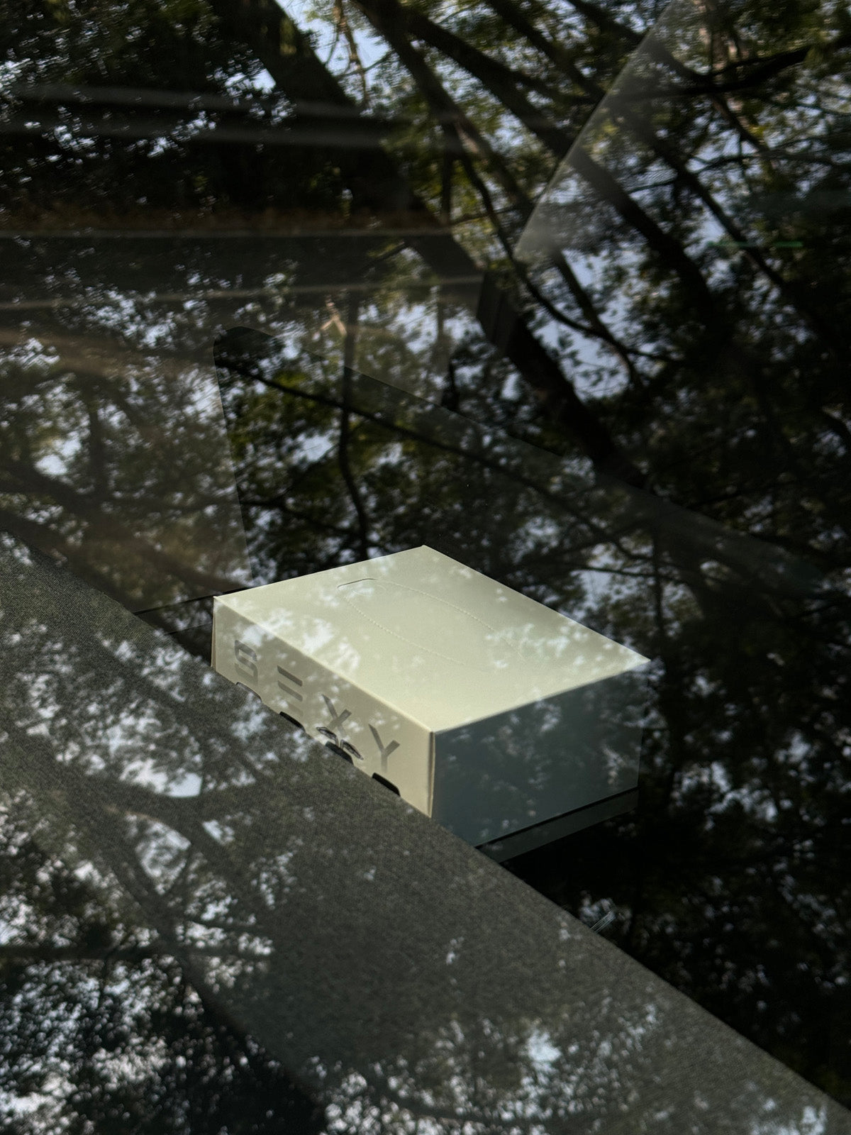 Under Screen Storage Box Ultra for Tesla Model 3 Highland 2025 2024