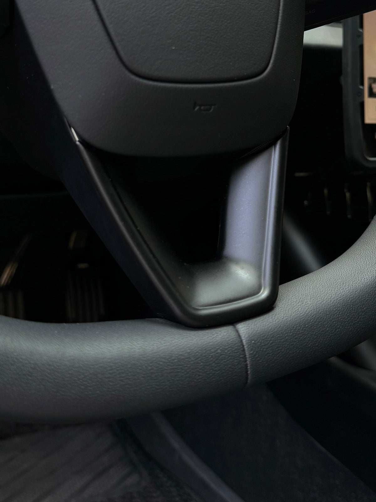 PureDeco Rear Air Outlet Cover Sticker for Tesla Model Y Juniper 2025